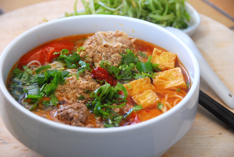 bún riêu thơm ngon